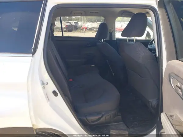 5TDKDRAH2PS003219 2023 TOYOTA HIGHLANDER - Image 8