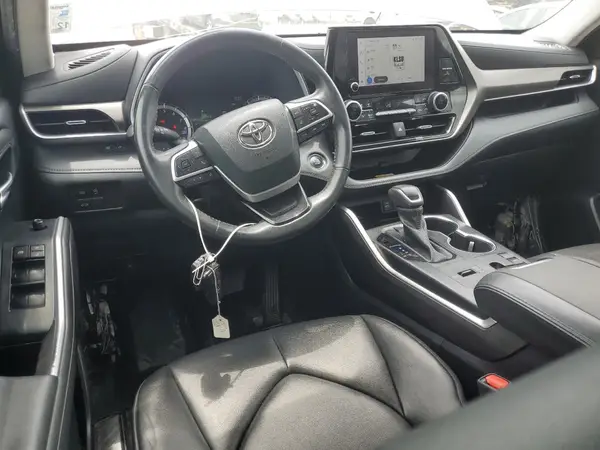 5TDKDRAH2PS005536 2023 TOYOTA HIGHLANDER - Image 8
