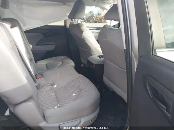 5TDKDRAH2PS023924 2023 TOYOTA HIGHLANDER - Image 8