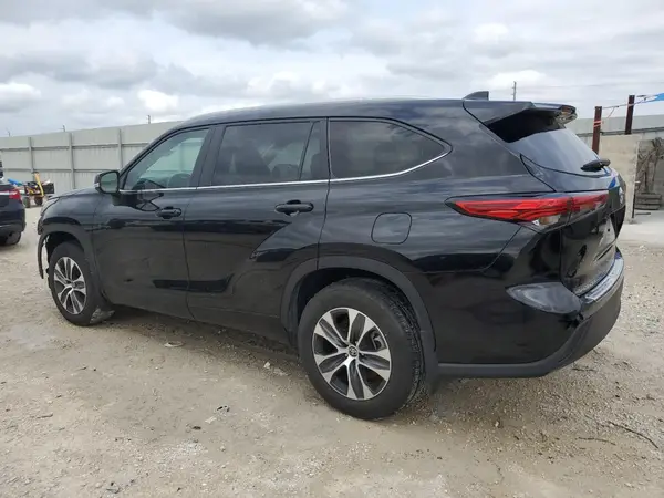 5TDKDRAH2PS036169 2023 TOYOTA HIGHLANDER - Image 2
