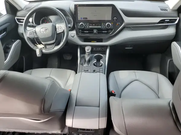 5TDKDRAH2PS036169 2023 TOYOTA HIGHLANDER - Image 8