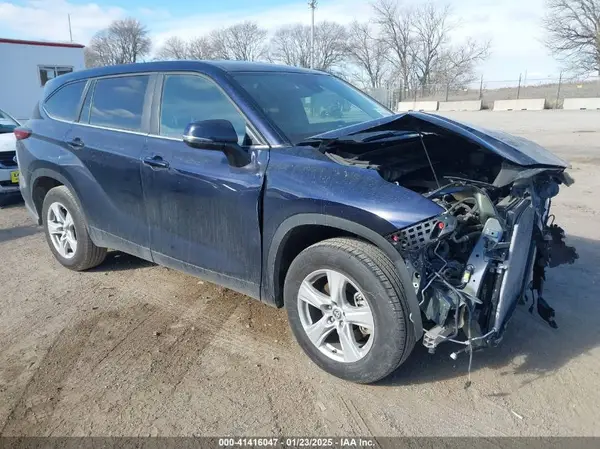5TDKDRAH2PS038827 2023 TOYOTA HIGHLANDER - Image 1