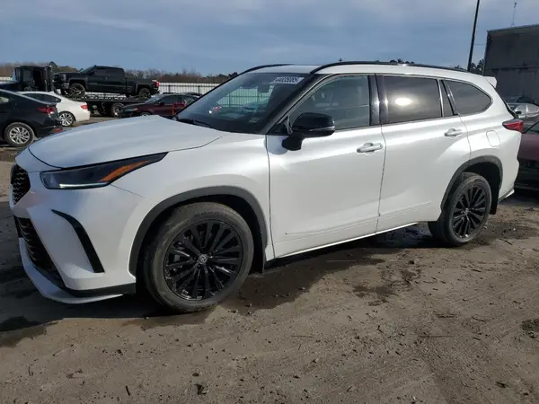 5TDKDRAH2PS507740 2023 TOYOTA HIGHLANDER - Image 1