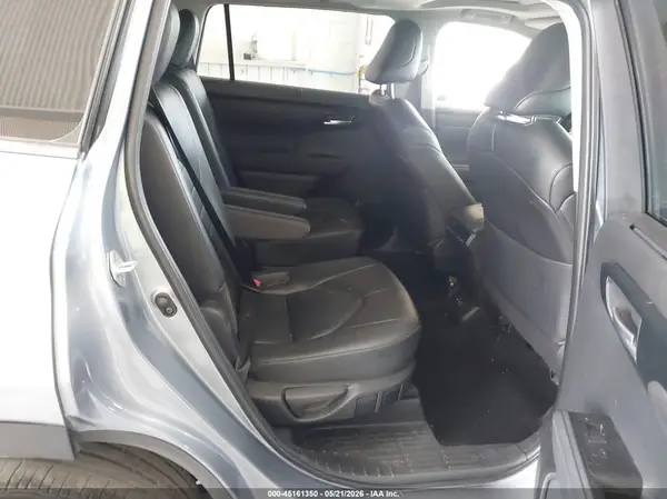 5TDKDRAH2PS515806 2023 TOYOTA HIGHLANDER - Image 8