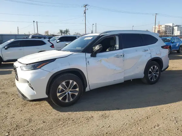 5TDKDRAH2RS537128 2024 TOYOTA HIGHLANDER - Image 1