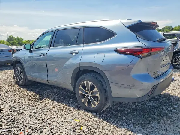 5TDKDRAH2RS542121 2024 TOYOTA HIGHLANDER - Image 2
