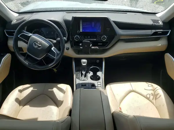 5TDKDRAH2RS542121 2024 TOYOTA HIGHLANDER - Image 8