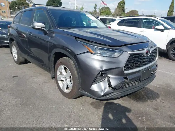 5TDKDRAH2RS546248 2024 TOYOTA HIGHLANDER - Image 1