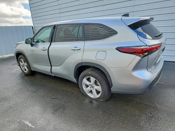 5TDKDRAH2SS554680 2025 TOYOTA HIGHLANDER - Image 2