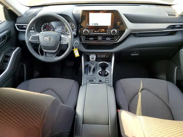 5TDKDRAH2SS556641 2025 TOYOTA HIGHLANDER - Image 8