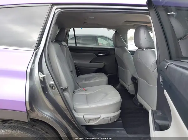 5TDKDRAH3PS006372 2023 TOYOTA HIGHLANDER - Image 8