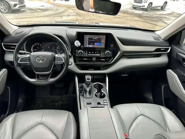 5TDKDRAH3PS010356 2023 TOYOTA HIGHLANDER - Image 8