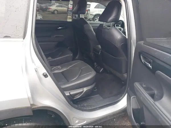 5TDKDRAH3PS015685 2023 TOYOTA HIGHLANDER - Image 8