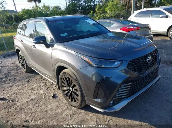 5TDKDRAH3PS026430 2023 TOYOTA HIGHLANDER - Image 1