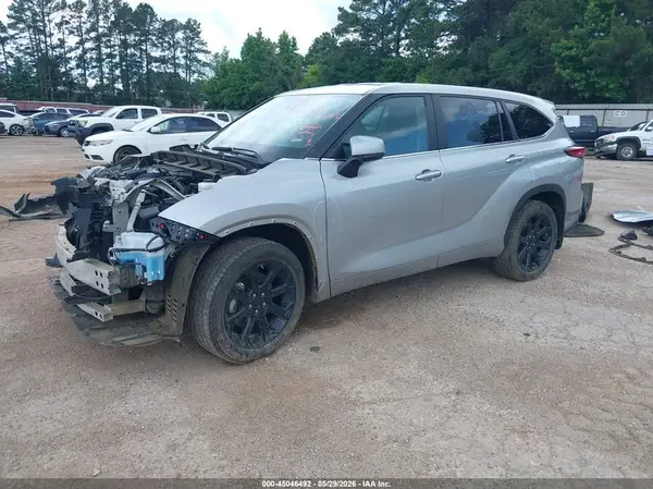 5TDKDRAH3PS041283 2023 TOYOTA HIGHLANDER - Image 2