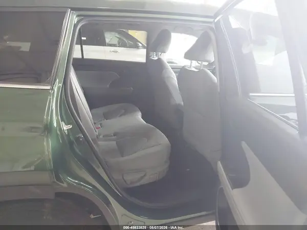5TDKDRAH3PS500795 2023 TOYOTA HIGHLANDER - Image 8