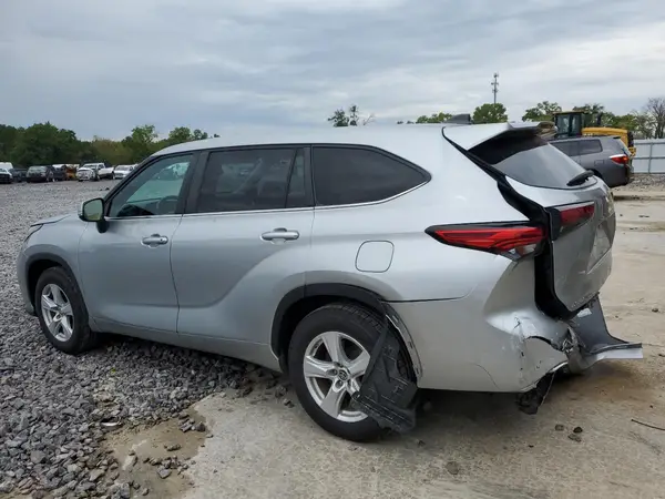 5TDKDRAH3PS502210 2023 TOYOTA HIGHLANDER - Image 2