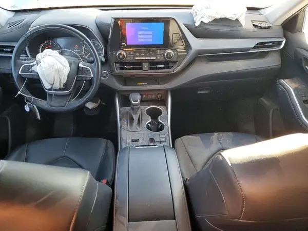 5TDKDRAH3PS520223 2023 TOYOTA HIGHLANDER - Image 8
