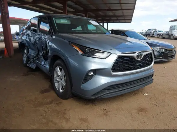 5TDKDRAH3RS051413 2024 TOYOTA HIGHLANDER - Image 1