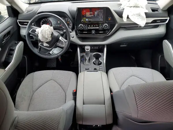 5TDKDRAH3RS530303 2024 TOYOTA HIGHLANDER - Image 8