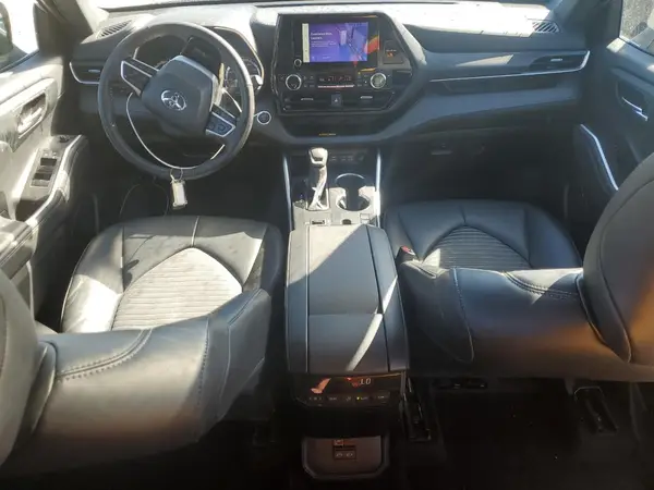 5TDKDRAH3RS537249 2024 TOYOTA HIGHLANDER - Image 8