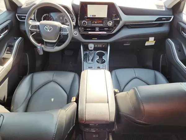 5TDKDRAH3RS544640 2024 TOYOTA HIGHLANDER - Image 8