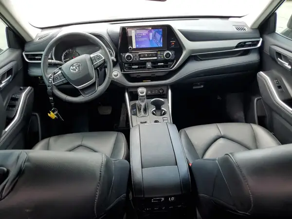 5TDKDRAH3RS546937 2024 TOYOTA HIGHLANDER - Image 8