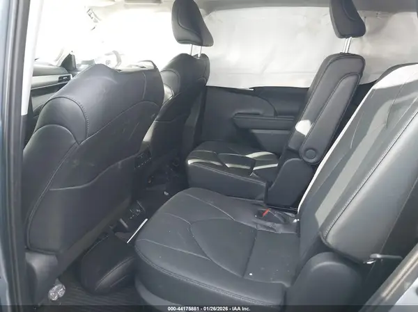 5TDKDRAH3RS548512 2024 TOYOTA HIGHLANDER - Image 8