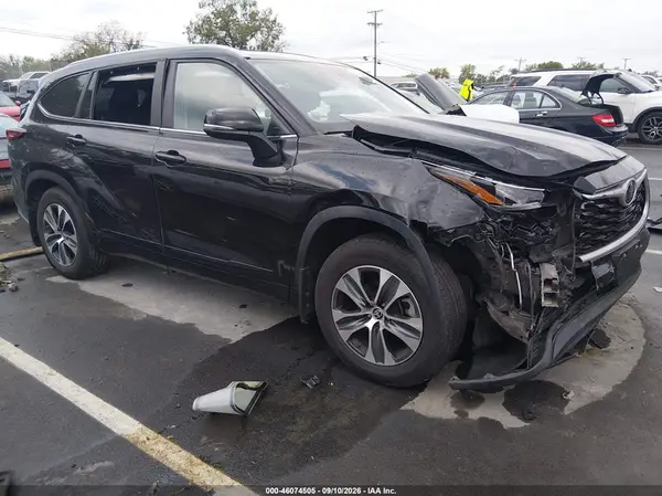 5TDKDRAH4PS007756 2023 TOYOTA HIGHLANDER - Image 1