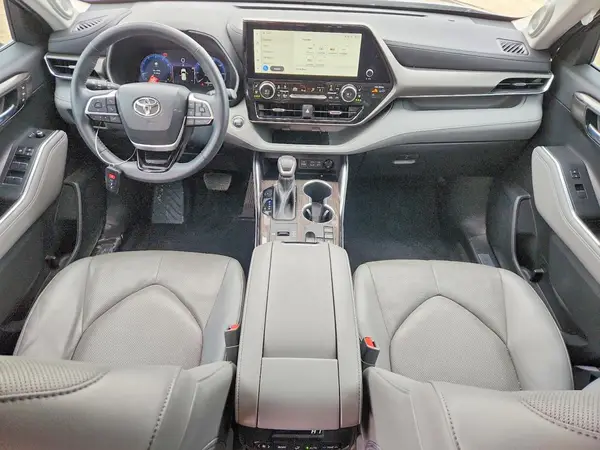 5TDKDRAH4PS019809 2023 TOYOTA HIGHLANDER - Image 8