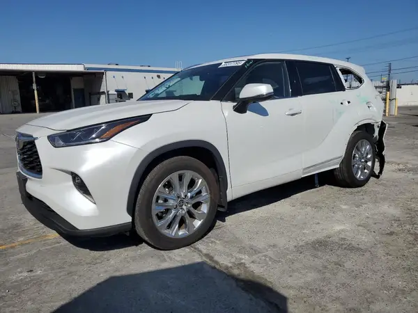 5TDKDRAH4PS024217 2023 TOYOTA HIGHLANDER - Image 1
