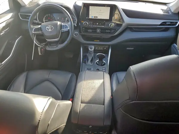5TDKDRAH4PS025190 2023 TOYOTA HIGHLANDER - Image 8