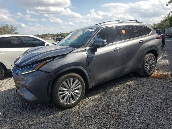 5TDKDRAH4PS026744 2023 TOYOTA HIGHLANDER - Image 1