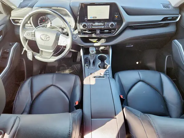 5TDKDRAH4PS038957 2023 TOYOTA HIGHLANDER - Image 8