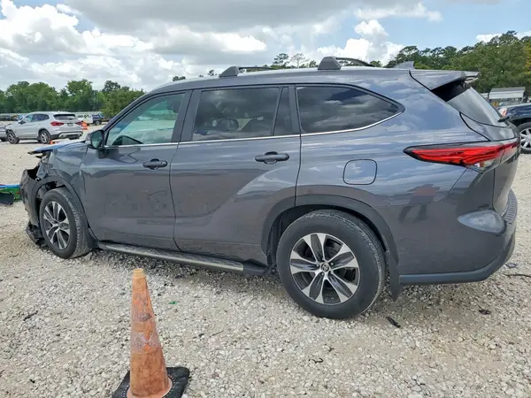 5TDKDRAH4PS045049 2023 TOYOTA HIGHLANDER - Image 2