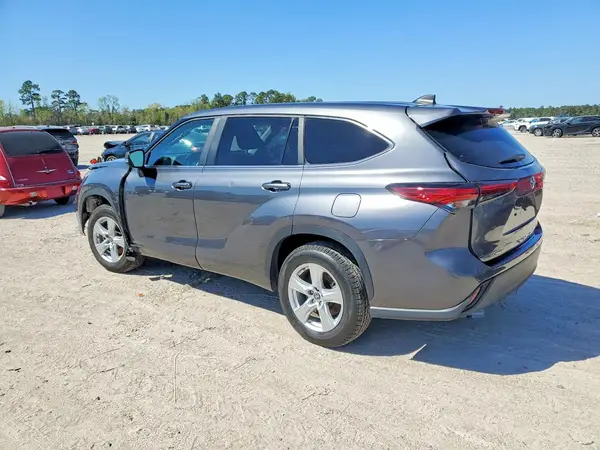 5TDKDRAH4PS504113 2023 TOYOTA HIGHLANDER - Image 2