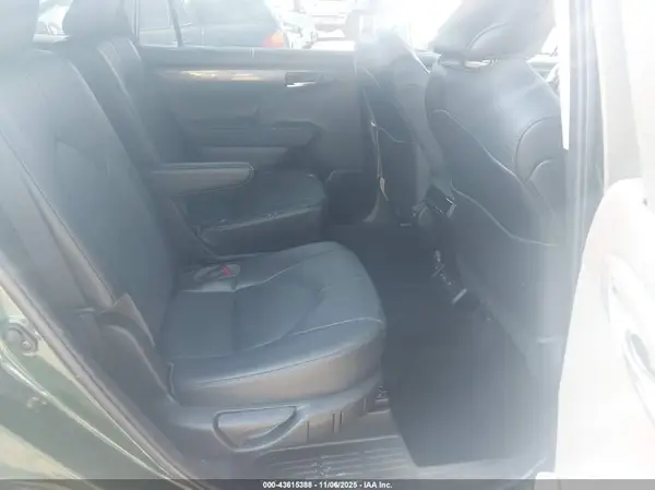 5TDKDRAH4PS506833 2023 TOYOTA HIGHLANDER - Image 8