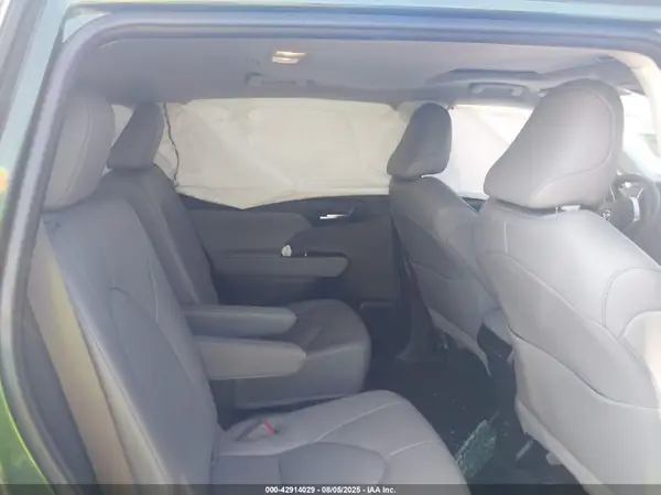 5TDKDRAH4PS508579 2023 TOYOTA HIGHLANDER - Image 8