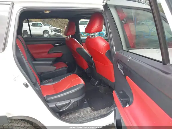 5TDKDRAH4PS508940 2023 TOYOTA HIGHLANDER - Image 8