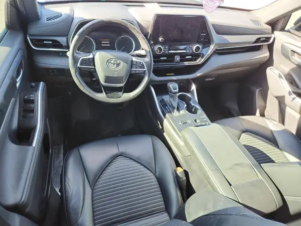 5TDKDRAH4PS511126 2023 TOYOTA HIGHLANDER - Image 8