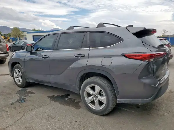 5TDKDRAH4PS521283 2023 TOYOTA HIGHLANDER - Image 2