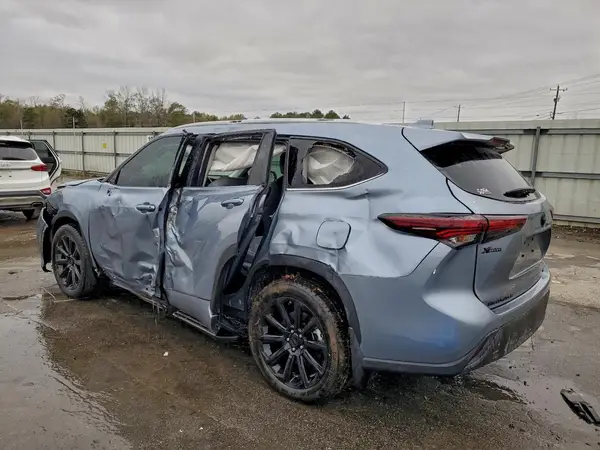 5TDKDRAH4RS053929 2024 TOYOTA HIGHLANDER - Image 2