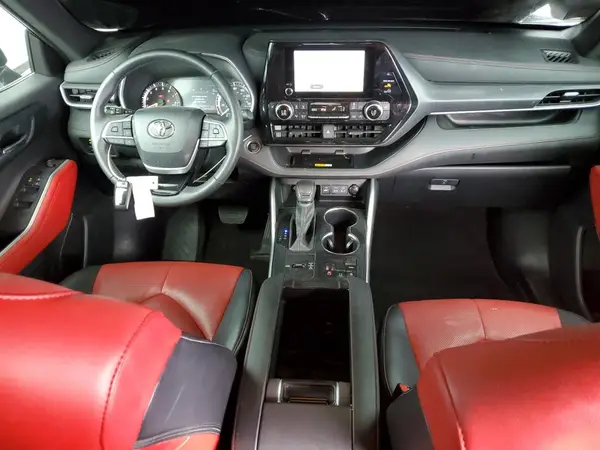 5TDKDRAH4RS538488 2024 TOYOTA HIGHLANDER - Image 8
