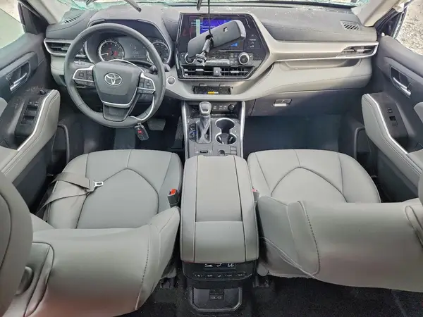 5TDKDRAH4RS545571 2024 TOYOTA HIGHLANDER - Image 8
