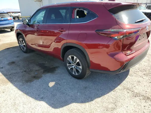 5TDKDRAH4RS547336 2024 TOYOTA HIGHLANDER - Image 2