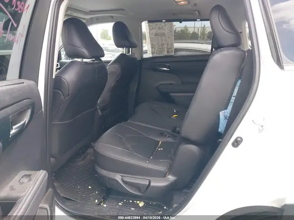 5TDKDRAH4RS548955 2024 TOYOTA HIGHLANDER - Image 8