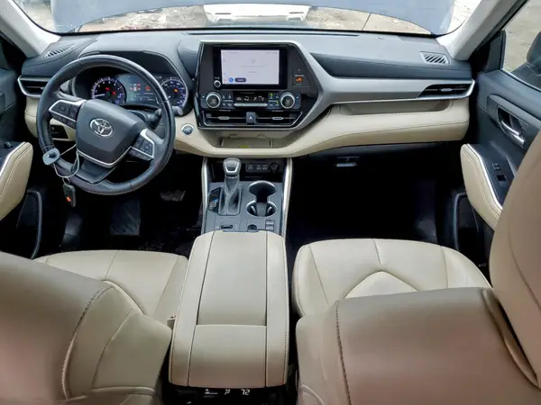 5TDKDRAH5PS022556 2023 TOYOTA HIGHLANDER - Image 8