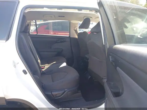 5TDKDRAH5PS500975 2023 TOYOTA HIGHLANDER - Image 8