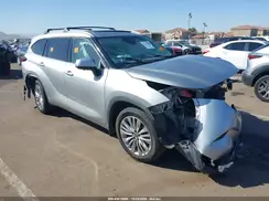5TDKDRAH5PS506100 2023 TOYOTA HIGHLANDER