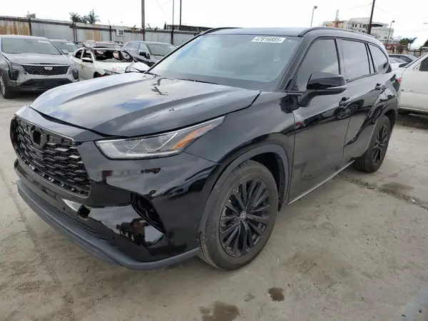5TDKDRAH5PS520675 2023 TOYOTA HIGHLANDER - Image 1